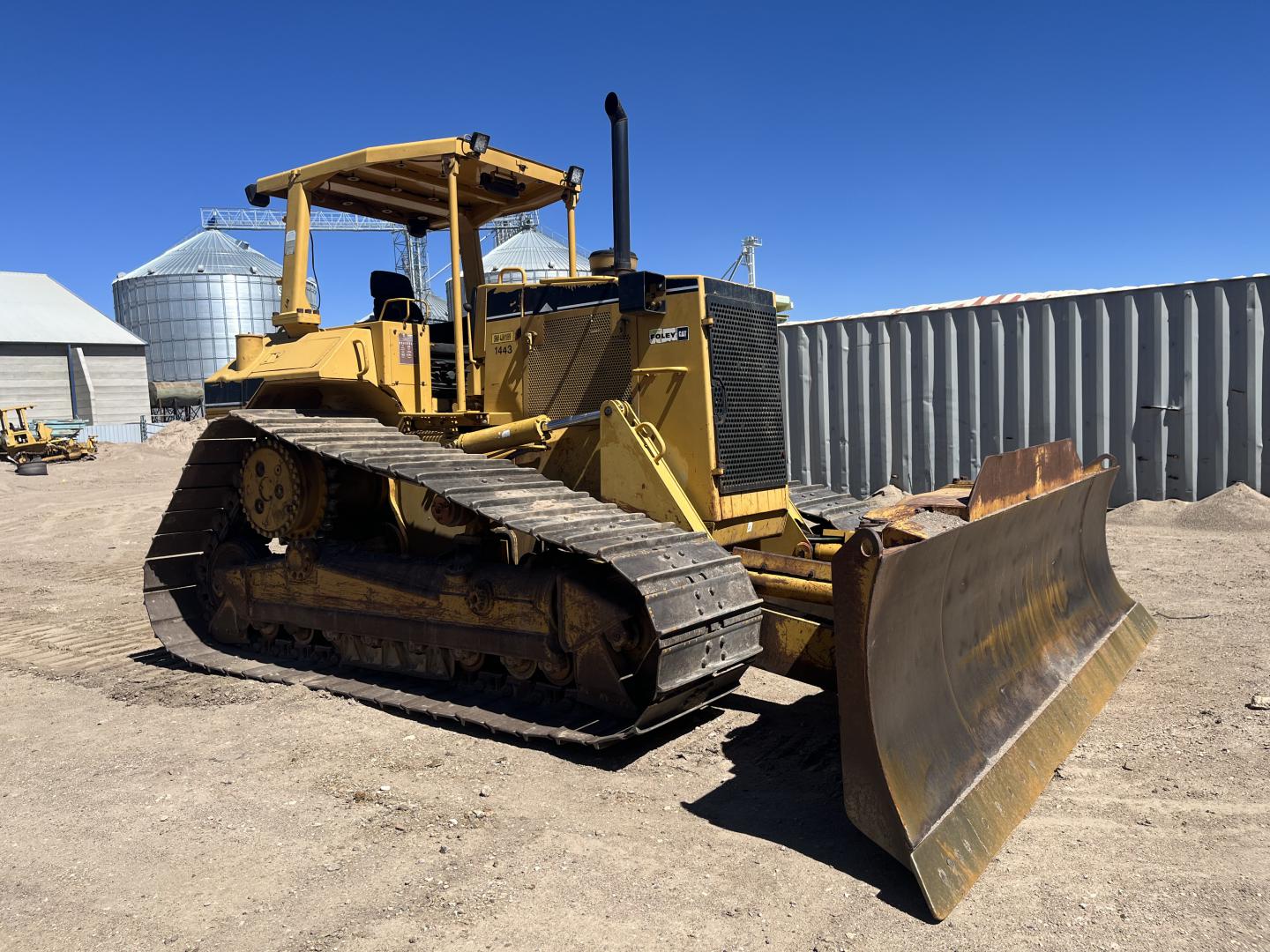 ./imagenes/INVOICE/2019/17354/TOPADOR FRONTAL CATERPILLAR D6M (1).JPG